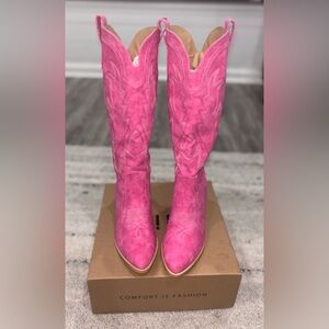 Vibrant Pink Western Heeled Boots
